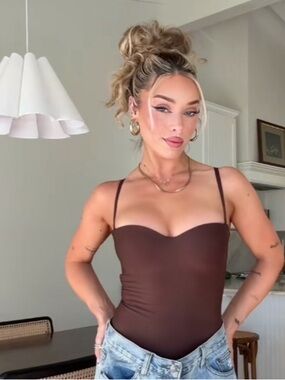 SKIMS Contour Underwire Bodysuit